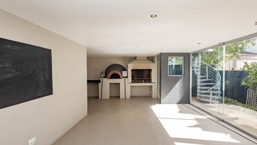 To Let 3 Bedroom Property for Rent in Sunset Beach Western Cape